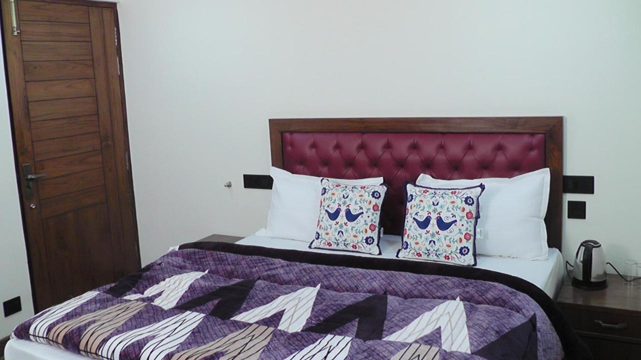 Hotel Jakhu Heights Shimla Luaran gambar