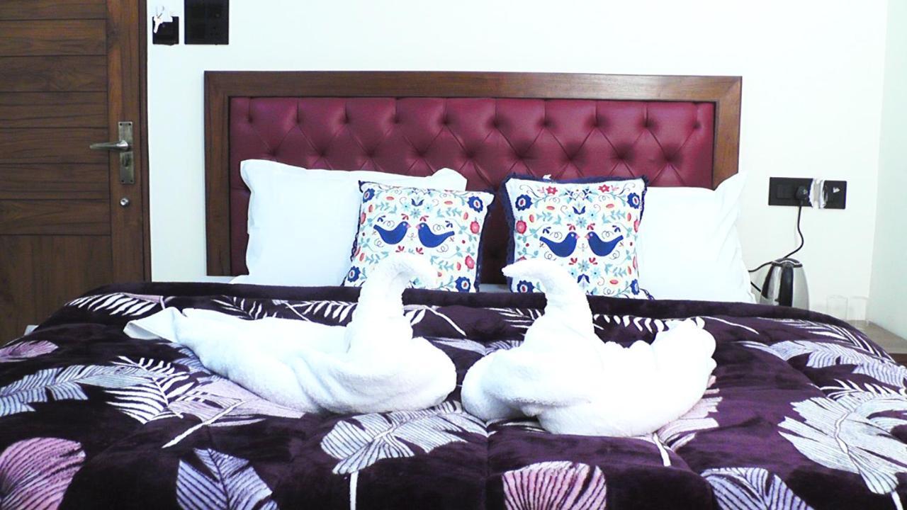 Hotel Jakhu Heights Shimla Luaran gambar